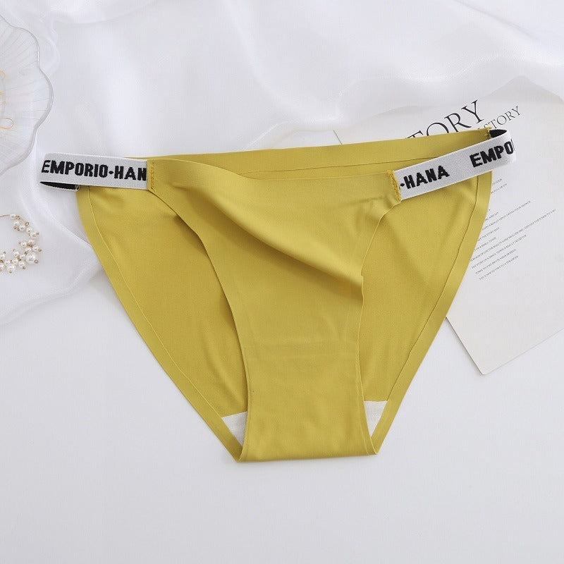 European And American Sexy Women's Briefs Ice Silk Seamless Sweet Hip Lifting Sports Pure Cotton Bottom Crotch Fun G-String Pants
