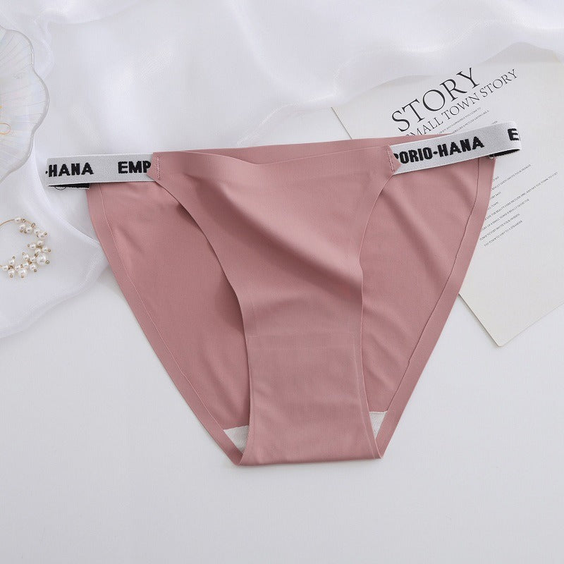 European And American Sexy Women's Briefs Ice Silk Seamless Sweet Hip Lifting Sports Pure Cotton Bottom Crotch Fun G-String Pants
